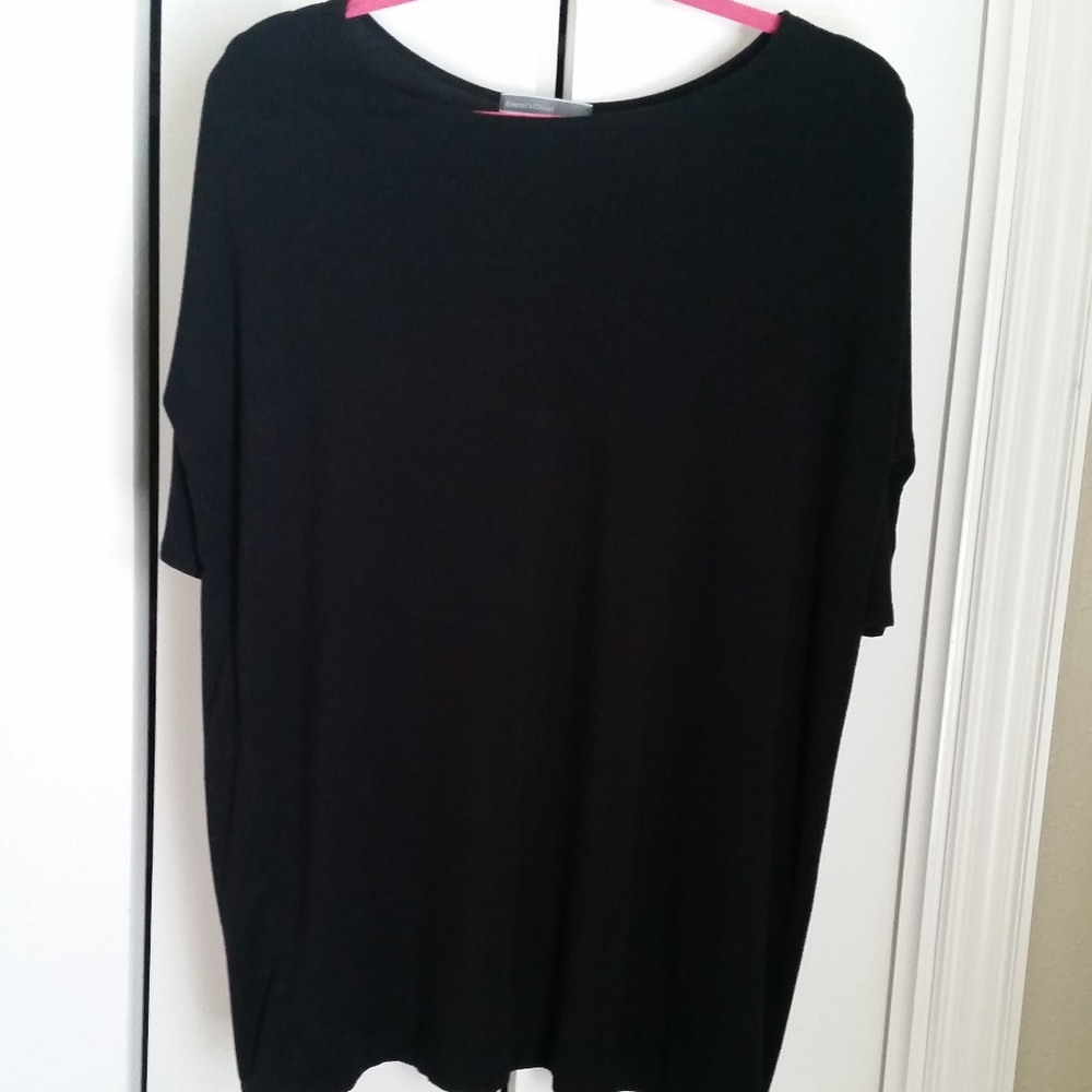 Black Elbow Sleeve Tunic